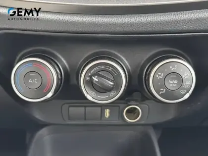 Photo 16 Toyota Aygo  X 1.0 VVT-i 72