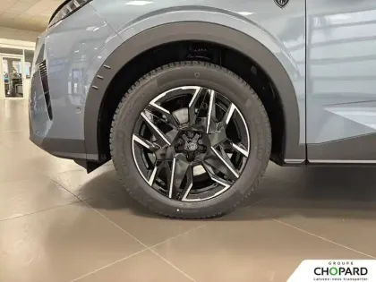 Photo 8 Peugeot 5008  Hybrid 145 e-DCS6