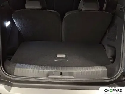 Photo 22 Peugeot 5008  Hybrid 145 e-DCS6