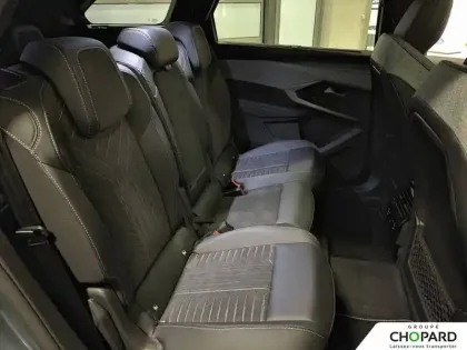 Photo 15 Peugeot 5008  Hybrid 145 e-DCS6