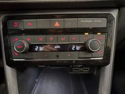 Photo 58 Volkswagen T-cross Gén. I Ph1 Carat 5