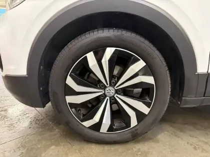 Photo 5 Volkswagen T-cross  1.0 TSI 115 Start/Stop BVM6