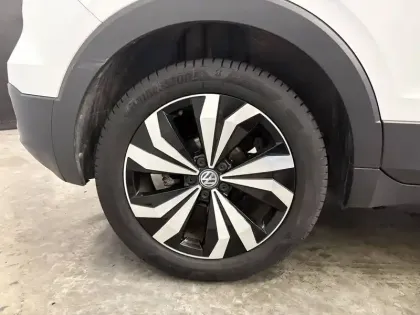 Photo 26 Volkswagen T-cross  1.0 TSI 115 Start/Stop BVM6