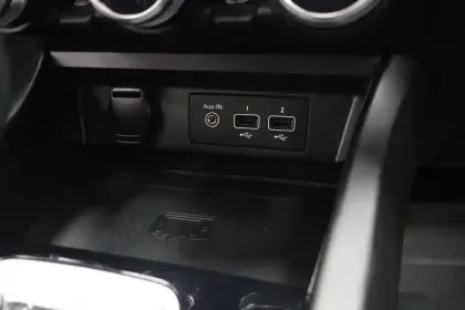 Photo 38 Renault Arkana  E-Tech hybride 145 - 22