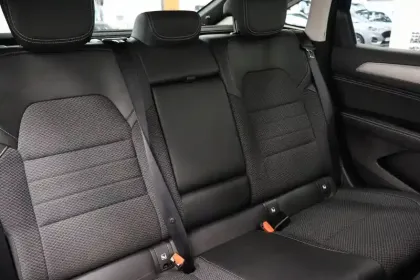 Photo 19 Renault Arkana  E-Tech hybride 145 - 22