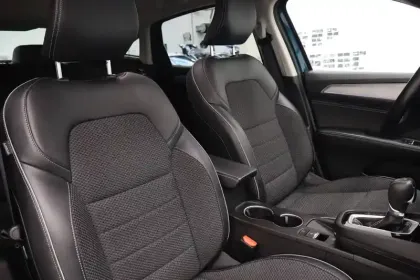 Photo 18 Renault Arkana  E-Tech hybride 145 - 22