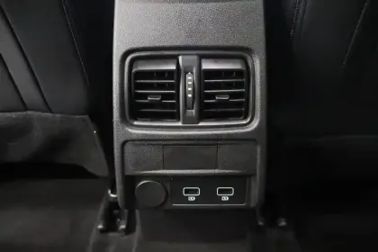 Photo 39 Renault Arkana  E-Tech hybride 145 - 22