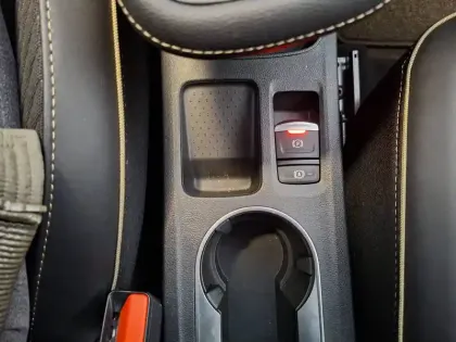 Photo 84 Renault Symbioz  E-Tech full hybrid 145