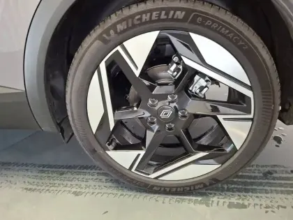 Photo 58 Renault Symbioz  E-Tech full hybrid 145