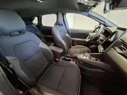 Photo 71 Renault Symbioz  E-Tech full hybrid 145