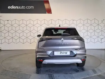 Photo 47 Renault Symbioz  E-Tech full hybrid 145