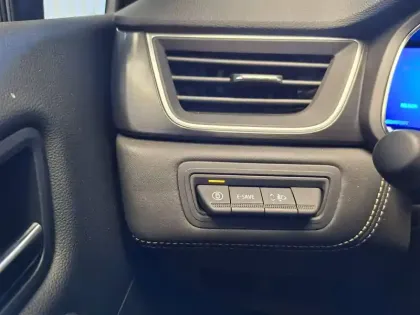 Photo 79 Renault Symbioz  E-Tech full hybrid 145