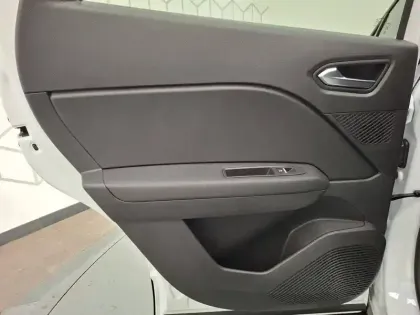 Photo 15 Renault Symbioz  E-Tech full hybrid 160 ch