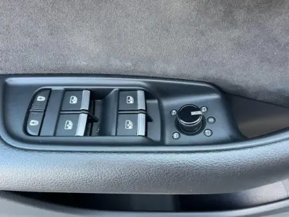 Photo 28 Audi Q8  50 TDI 286 Tiptronic 8 Quattro