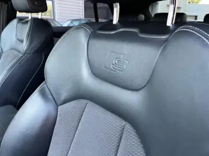 Photo 24 Audi Q8  50 TDI 286 Tiptronic 8 Quattro