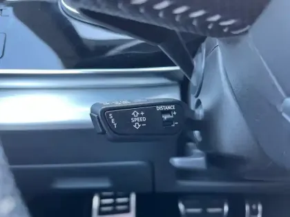 Photo 19 Audi Q8  50 TDI 286 Tiptronic 8 Quattro