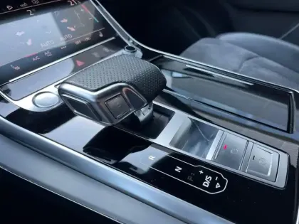 Photo 17 Audi Q8  50 TDI 286 Tiptronic 8 Quattro