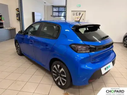 Photo 31 Peugeot 208  PureTech 75 S&S BVM5