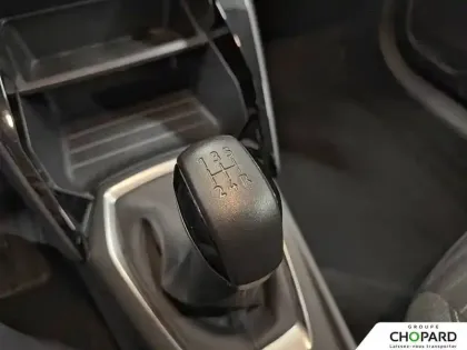 Photo 21 Peugeot 208  PureTech 75 S&S BVM5