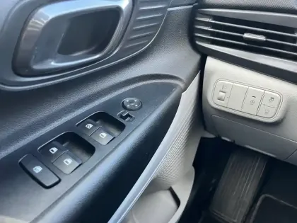 Photo 19 Hyundai I20  1.0 T-GDi 100 DCT-7 Hybrid 48V