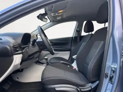 Photo 7 Hyundai I20  1.0 T-GDi 100 DCT-7 Hybrid 48V