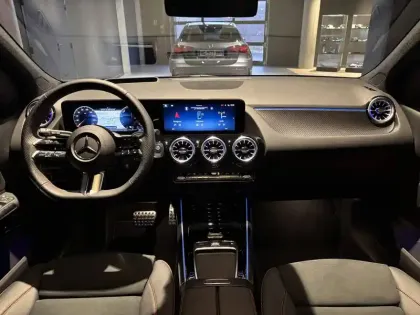 Photo 44 Mercedes Classe B  250 e 8G-DCT