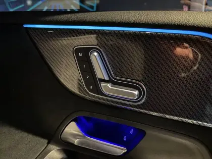 Photo 32 Mercedes Classe B  250 e 8G-DCT