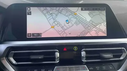 Photo 7 BMW Serie 3 Touring 330e xDrive 292 ch BVA8