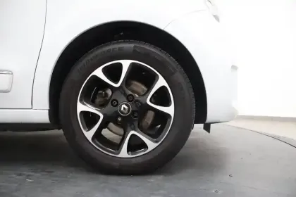 Photo 10 Renault Twingo  III TCe 95