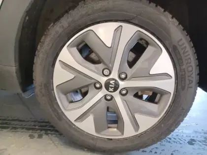 Photo 10 Kia Niro e- Electrique 204 ch