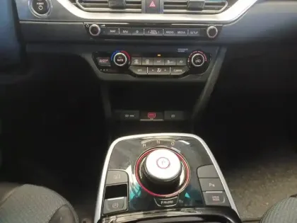 Photo 21 Kia Niro e- Electrique 204 ch
