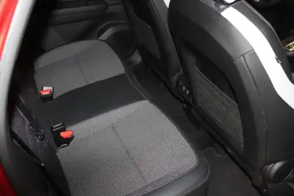 Photo 101 Renault Captur Gén. II (HJB) Ph1 Intens 5