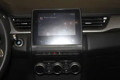 Photo 80 Renault Captur Gén. II (HJB) Ph1 Intens 5