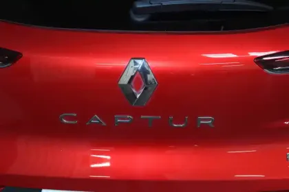 Photo 85 Renault Captur Gén. II (HJB) Ph1 Intens 5