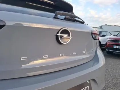 Photo 12 Opel Corsa  Electrique 136 ch & Batterie 50 kWh