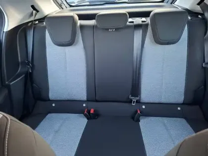 Photo 40 Opel Corsa  Electrique 136 ch & Batterie 50 kWh