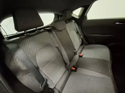 Photo 10 Renault Captur  E-Tech full hybrid 160 ch