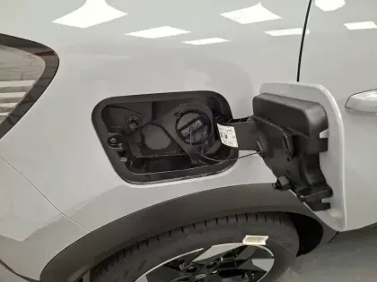 Photo 7 Renault Captur  E-Tech full hybrid 160 ch