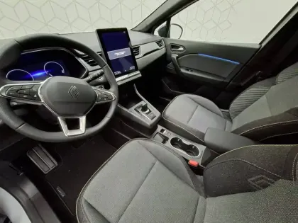 Photo 21 Renault Captur  E-Tech full hybrid 160 ch