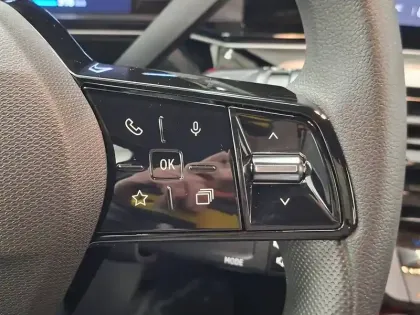 Photo 18 Renault 4 Renault  E-Tech Electrique 120 ch autonomie urbaine