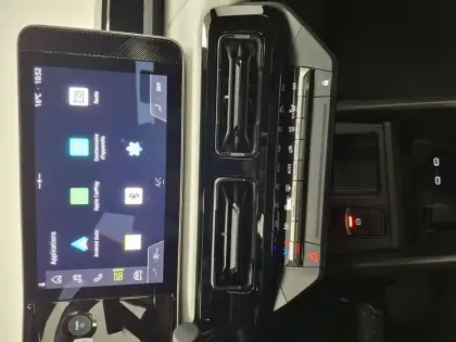 Photo 19 Renault 4 Renault  E-Tech Electrique 120 ch autonomie urbaine