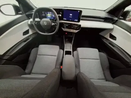 Photo 31 Renault 4 Renault  E-Tech Electrique 120 ch autonomie urbaine