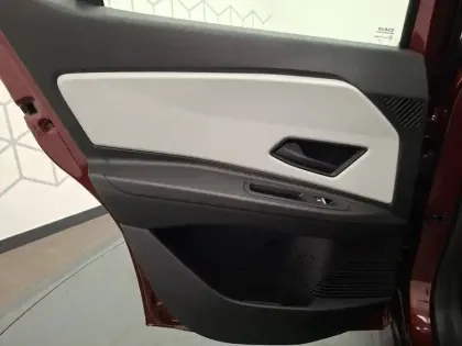 Photo 34 Renault 4 Renault  E-Tech Electrique 120 ch autonomie urbaine