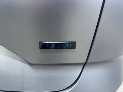 Photo 12 Renault Austral  E-Tech full hybrid 200 GSR2