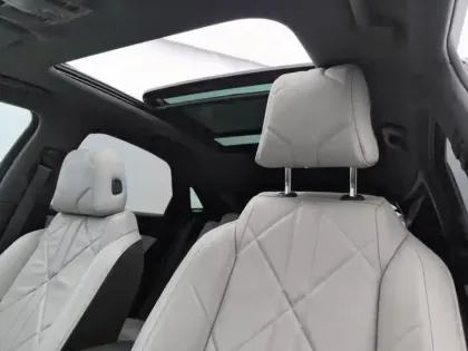 Photo 24 DS DS 7 DS7 Crossback Hybride E-Tense 225 EAT8 Rivoli