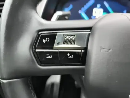 Photo 18 DS DS 7 DS7 Crossback Hybride E-Tense 225 EAT8 Rivoli