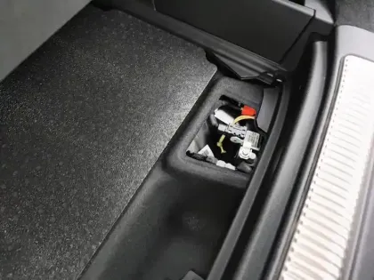 Photo 26 DS DS 7 DS7 Crossback Hybride E-Tense 225 EAT8 Rivoli