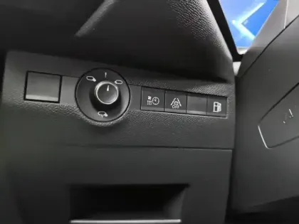 Photo 19 DS DS 7 DS7 Crossback Hybride E-Tense 225 EAT8 Rivoli