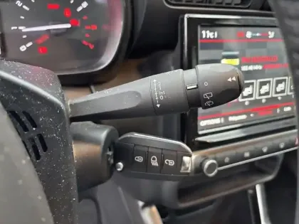 Photo 17 Citroën C3 Aircross  BlueHDi 110 S&S BVM6 Feel Pack Business