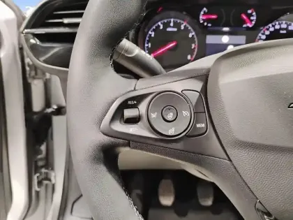 Photo 18 Opel Corsa  1.2 75 ch BVM5